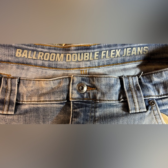 Duluth Trading Ballroom Double Flex Jeans Mens 40x32 Relaxed Fit Work Denim - Picture 9 of 9